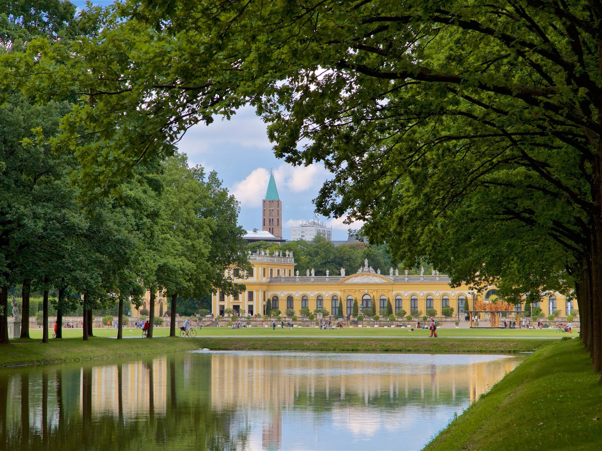 Blick auf die Orangerie in Kassel