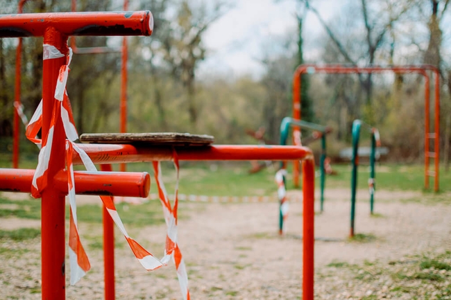 Abgesperrter Kinderspielplatz