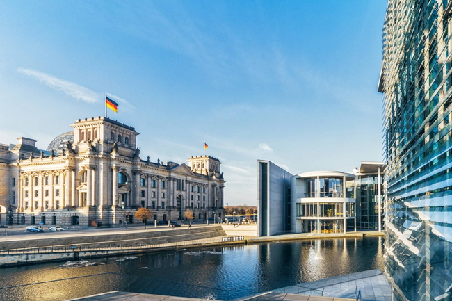 Bundestag und weitere Regierungsgebäude