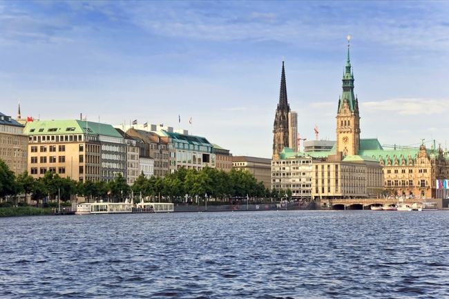 Blick auf Hamburg und die Alster