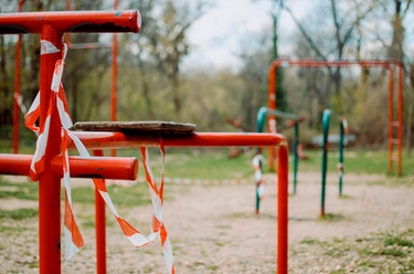 Abgesperrter Kinderspielplatz