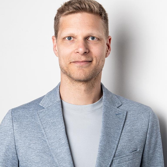 Portraitbild von Prognos-Mitarbeiter Andreas Sachs