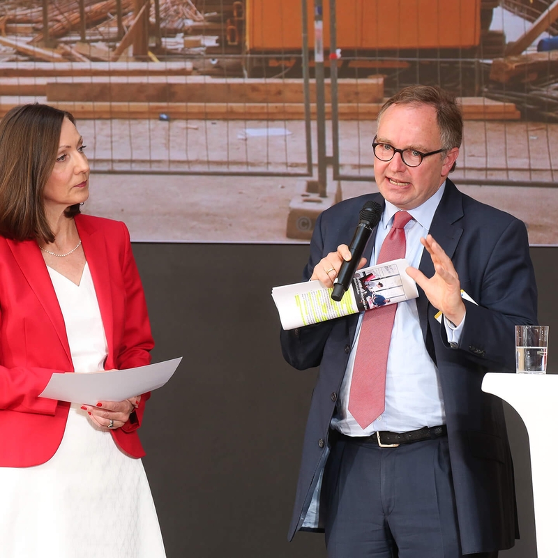 Christian Böllhoff beim Interview während des Deutschen Immobilienkongresses in Berlin 2017