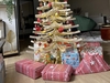 Weihnachtsbaum mit Geschenken